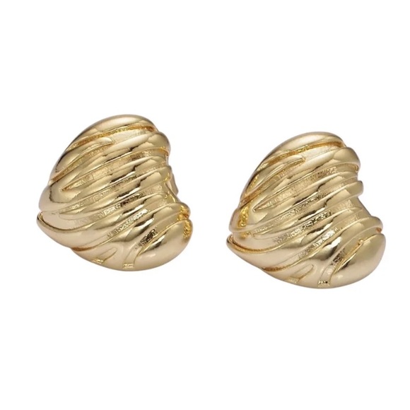 yumiyu Jewelry - YUMIYU Heart Earrings Gold Filled